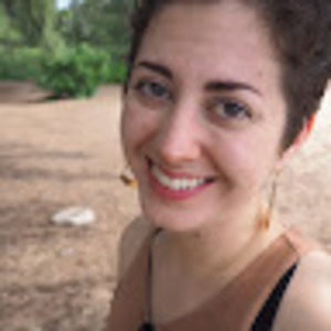 Meet your Posher, Claire